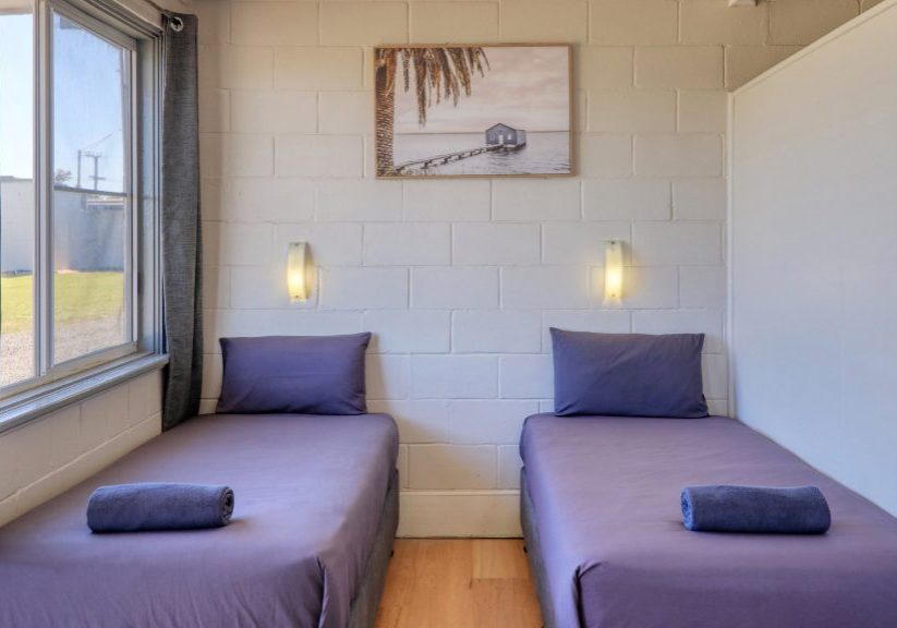 Twin Room Coonamble Motels